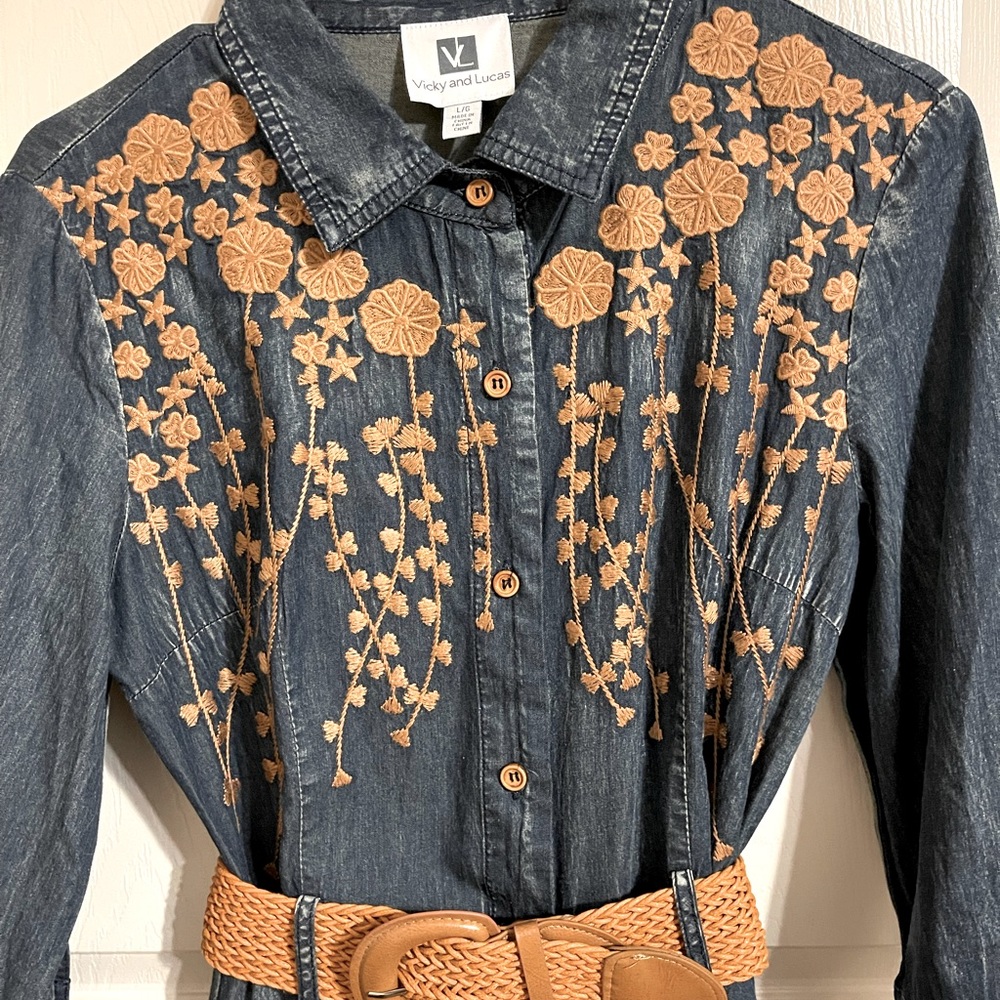 Vicky and Lucas Half Sleeve Waist Belted Embroidered Denim Fit&Flare Dress